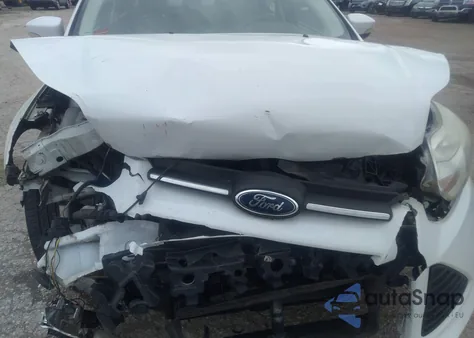 2014 Ford Focus Se z USA, uszkodzony, nr VIN 1FADP3F26EL302525